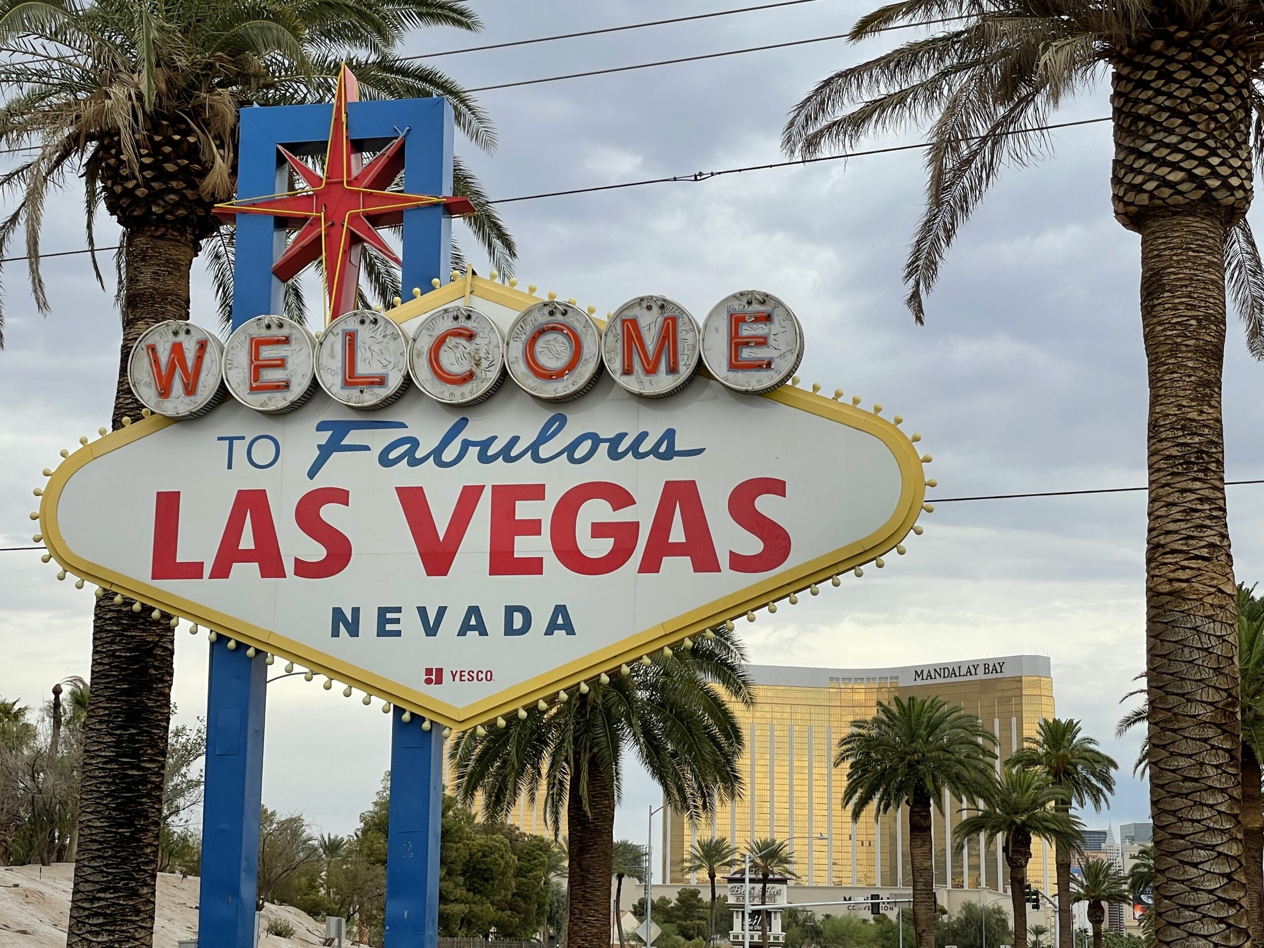 Welcome to Las Vegas sign